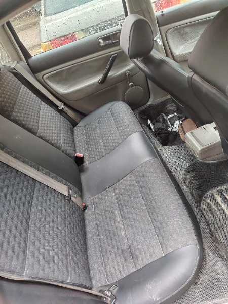 Volkswagen Passat - Photo 4