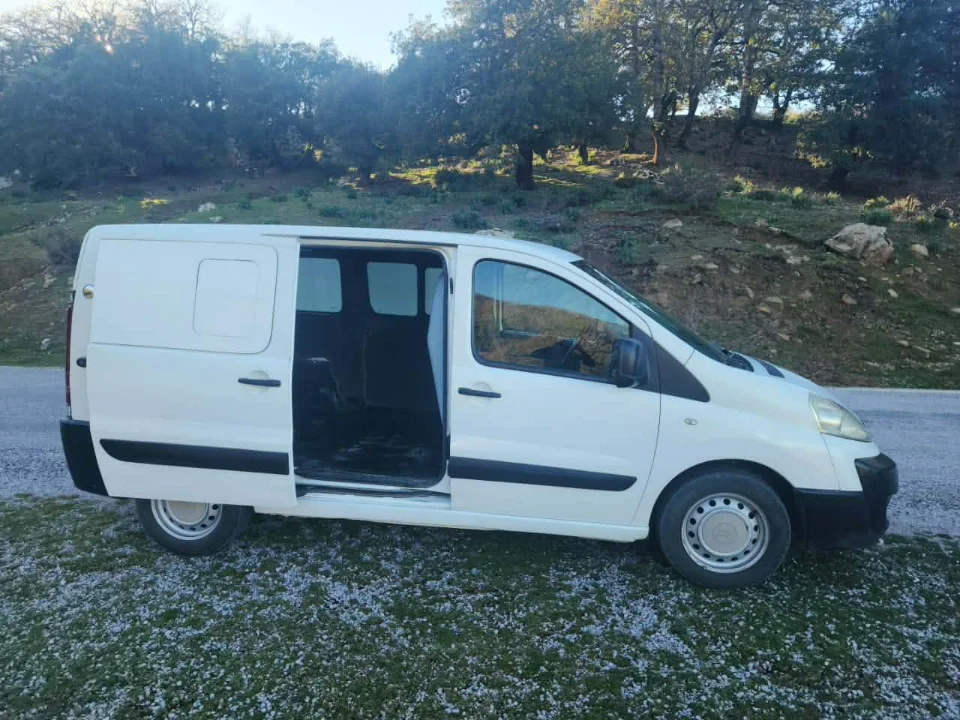 Citroen JUMPY - Photo 4