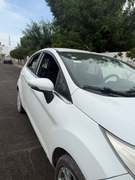 Ford Fiesta 2015 Essence