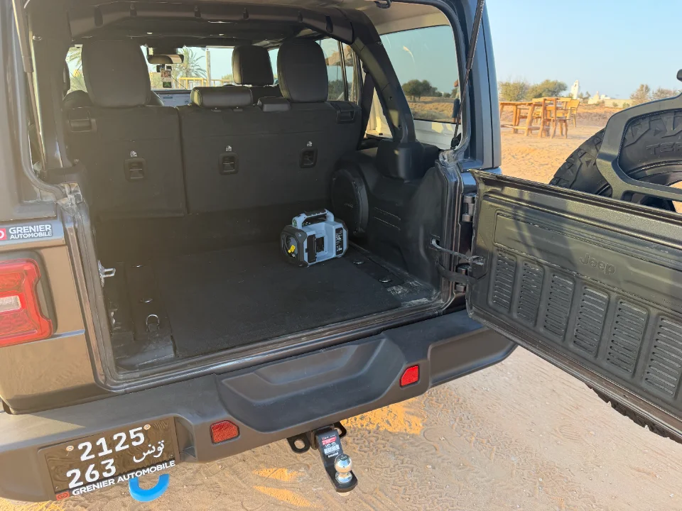 Jeep WRANGLER - Photo 10