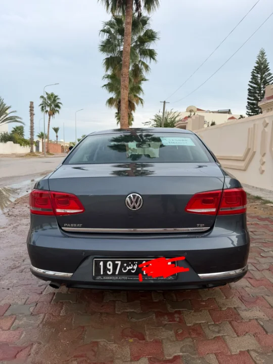 Volkswagen Passat - Photo 6