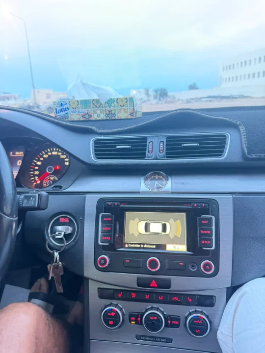 Volkswagen Passat - Photo 5