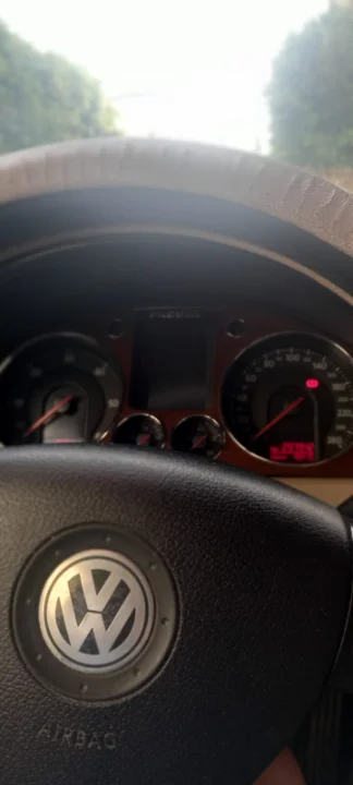 Volkswagen Passat - Photo 8