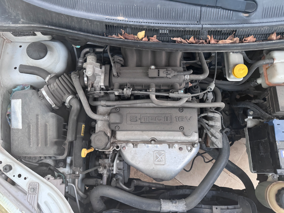 Chevrolet AVEO - Photo 8
