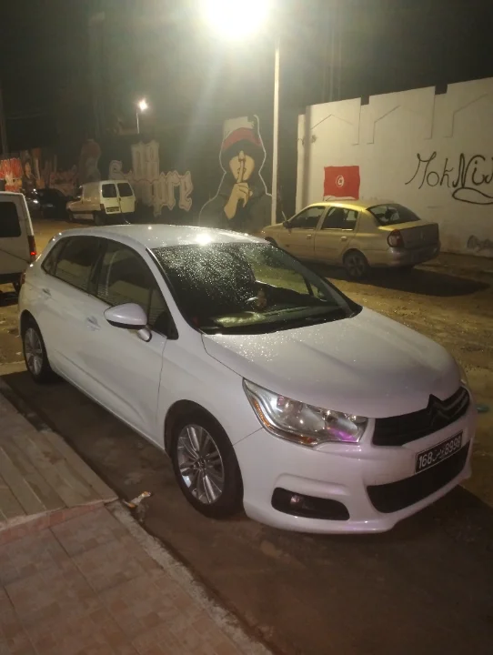 Citroen C4 - Photo 11