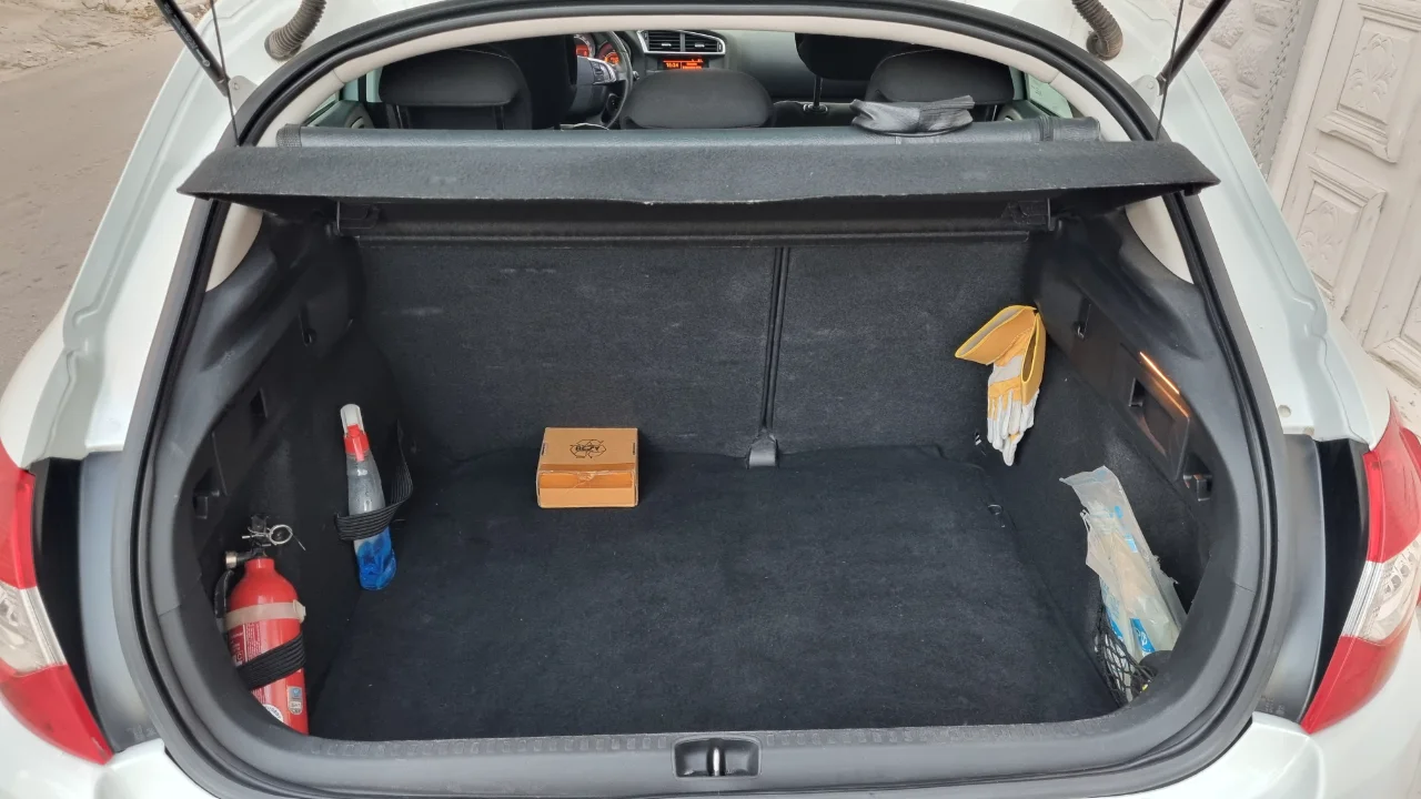 Citroen C4 - Photo 3