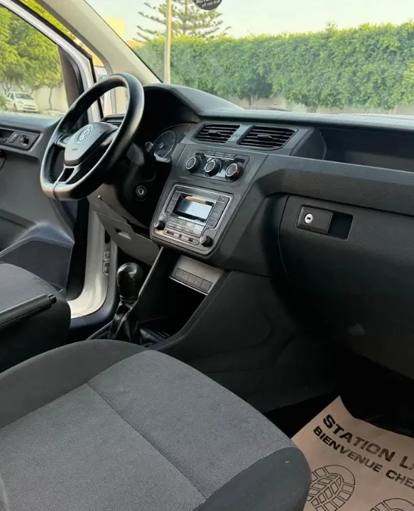 Volkswagen Caddy - Photo 2