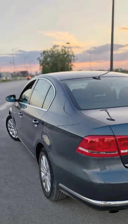 Volkswagen Passat - Photo 3