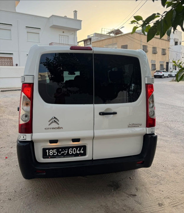 Citroen BERLINGO - Photo 8