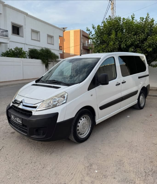 Citroen BERLINGO - Photo 10