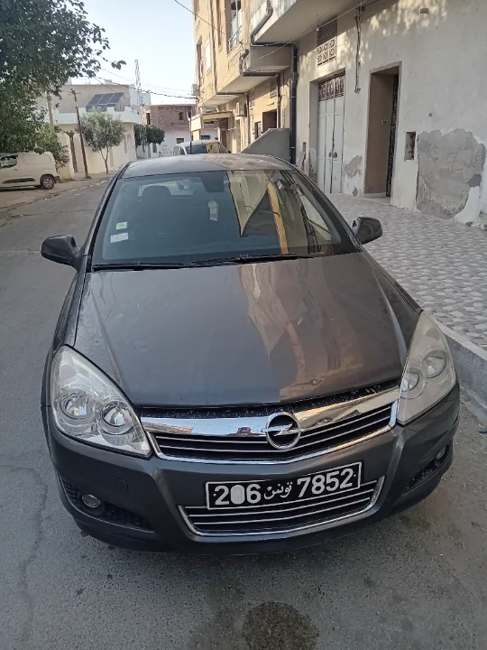 Opel Astra 2009
