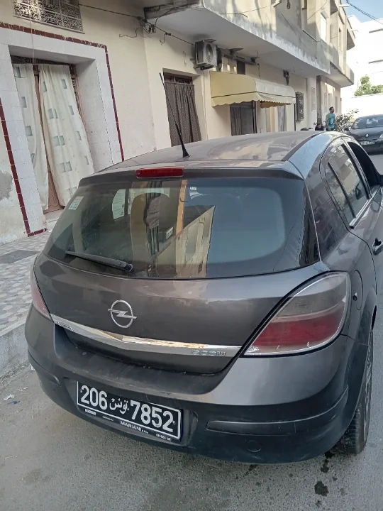 Opel Astra - Photo 10