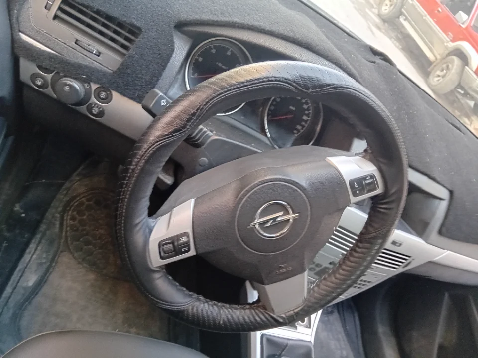 Opel Astra - Photo 7