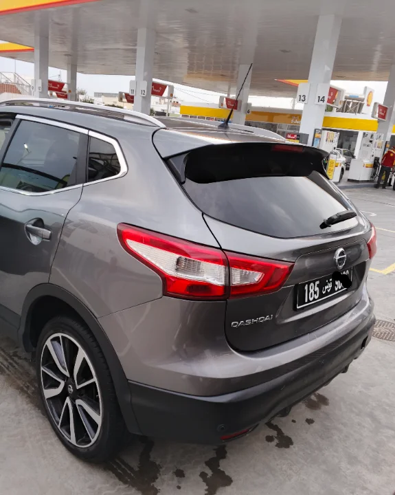 Nissan Qashqai - Photo 2