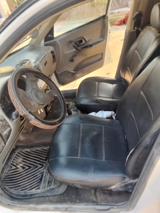Volkswagen Caddy - Photo 3