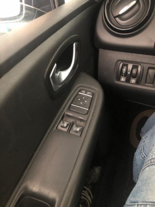 Renault Clio - Photo 4