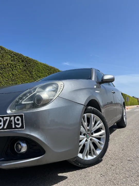 Alfa romeo GIULIETTA - Photo 10