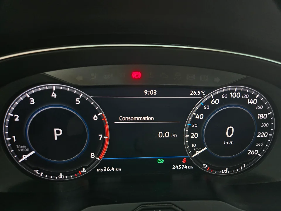 Volkswagen Passat - Photo 2