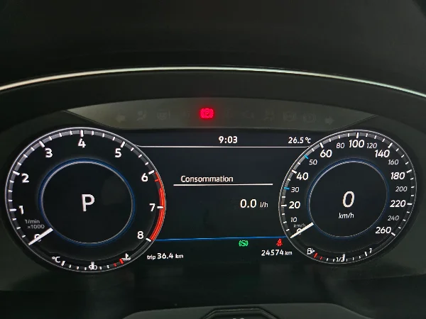 Volkswagen Passat - Photo 2