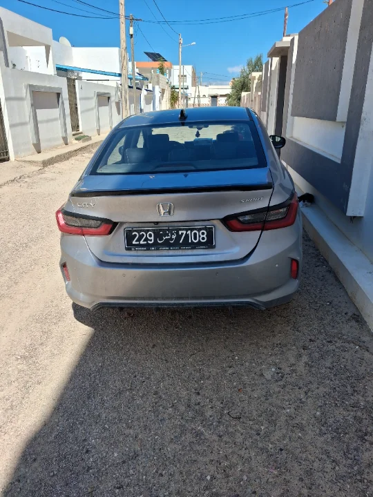 Honda AUTRE - Photo 2