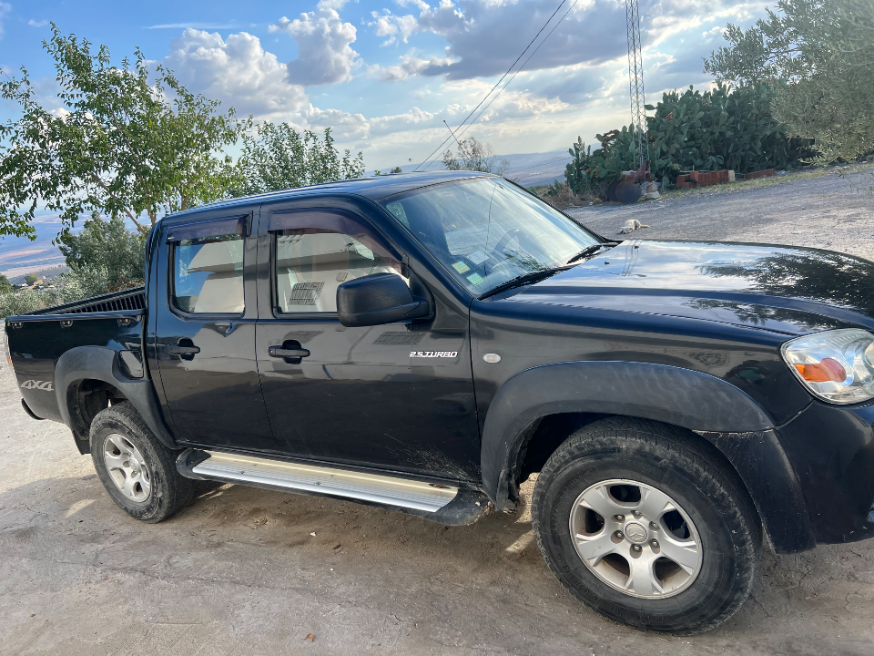Mazda BT 50 - Photo 2