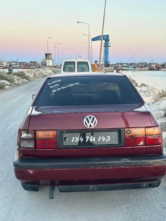 Volkswagen Vento - Photo 5