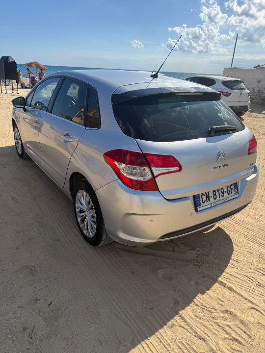 Citroen C4 - Photo 7