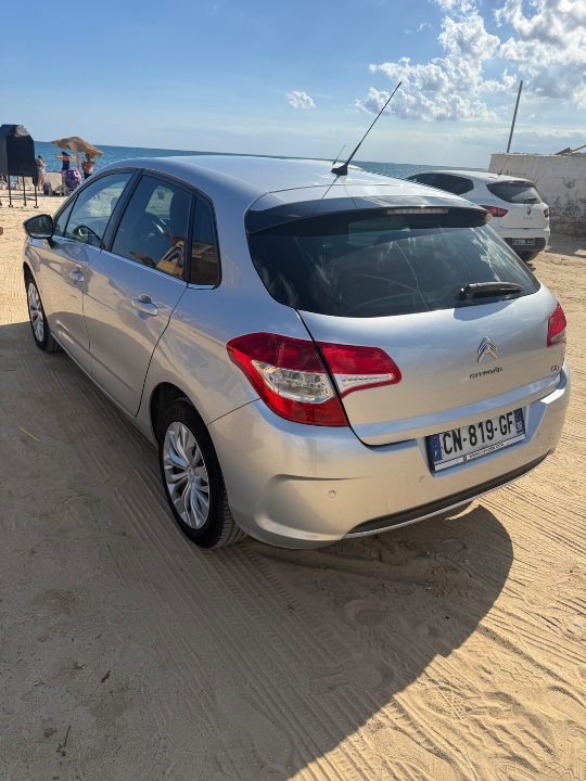 Citroen C4 - Photo 6