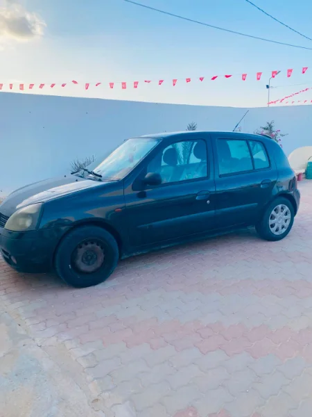Renault Clio 2002 Essence