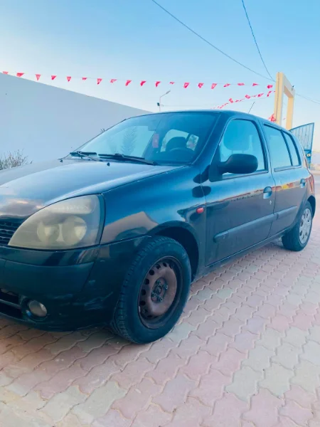 Renault Clio - Photo 2