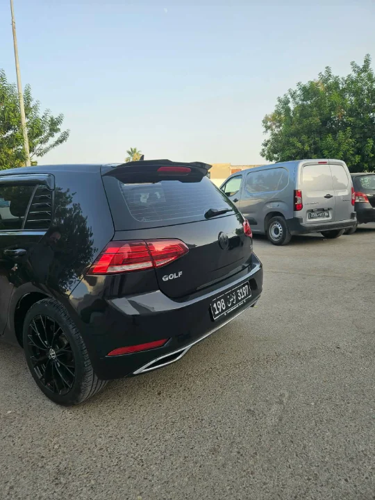 Volkswagen Golf - Photo 6