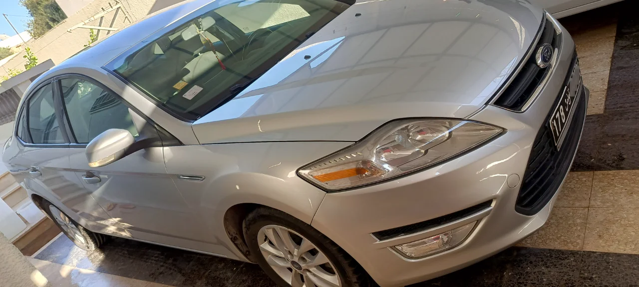 Ford MONDEO - Photo 7