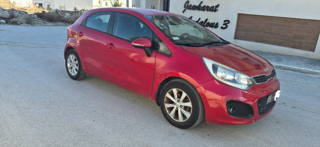 Kia RIO - Photo 7