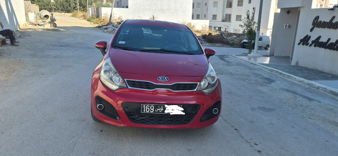 Kia RIO - Photo 6