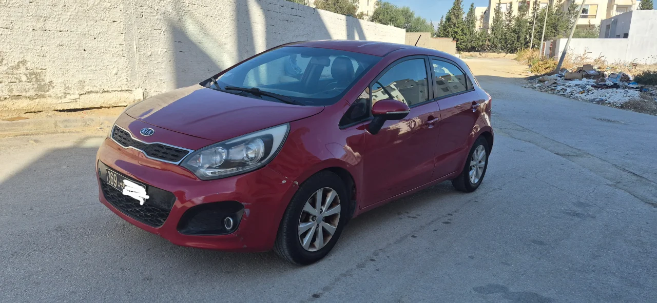 Kia RIO - Photo 5