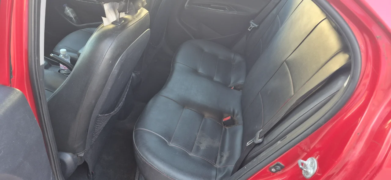Kia RIO - Photo 3