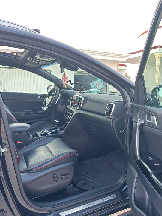 Kia SPORTAGE - Photo 8