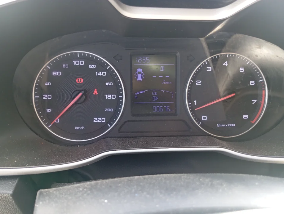 MG MG ZS - Photo 4