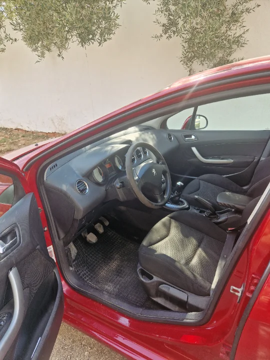 Peugeot 308 - Photo 4