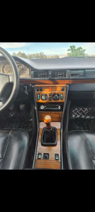 Mercedes 250 - Photo 2