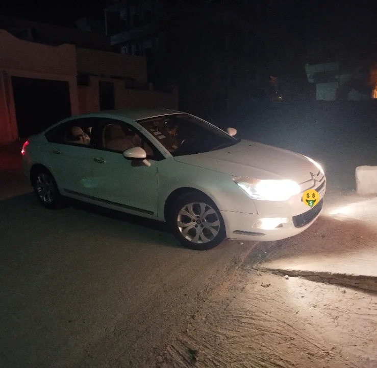 Citroen C5 - Photo 11
