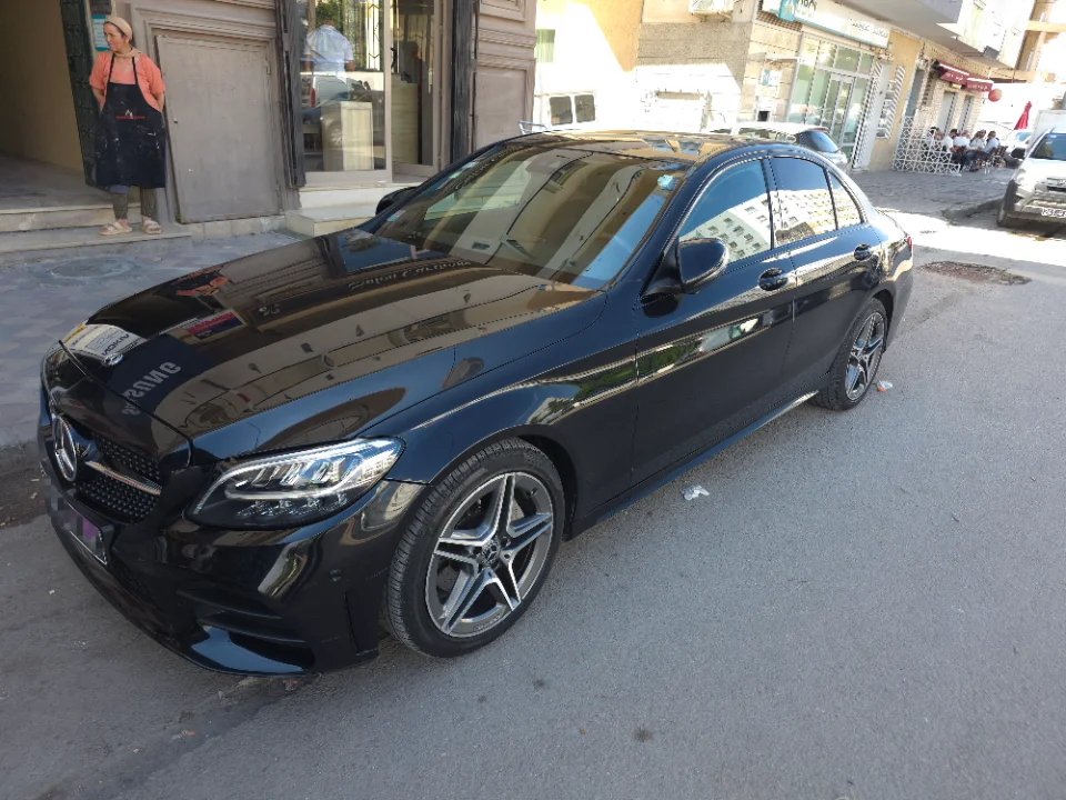 Mercedes 190-series - Photo 2