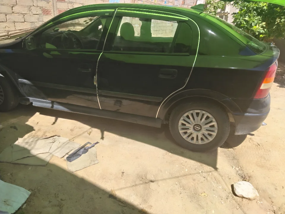 Opel Astra - Photo 5