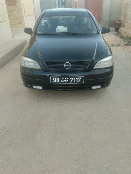 Opel Astra 2001 Essence