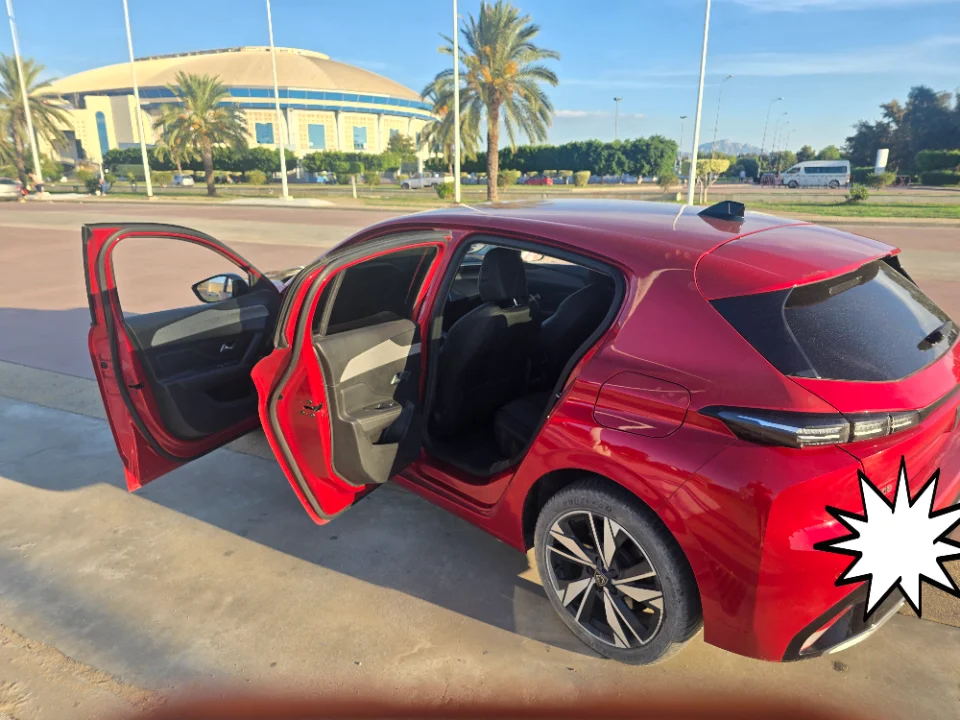 Peugeot 308 - Photo 9