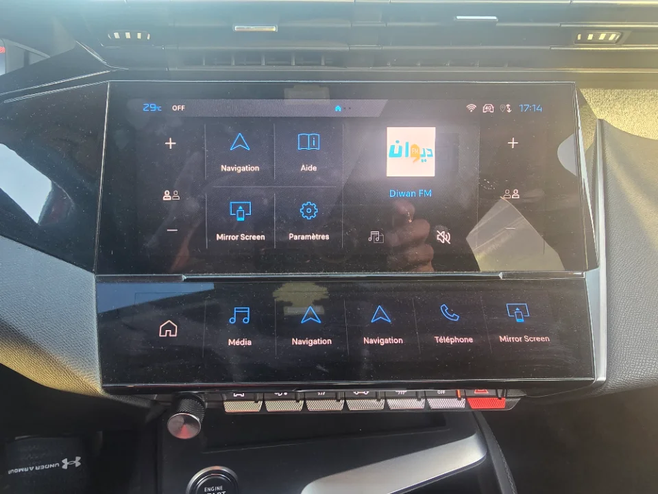 Peugeot 308 - Photo 8