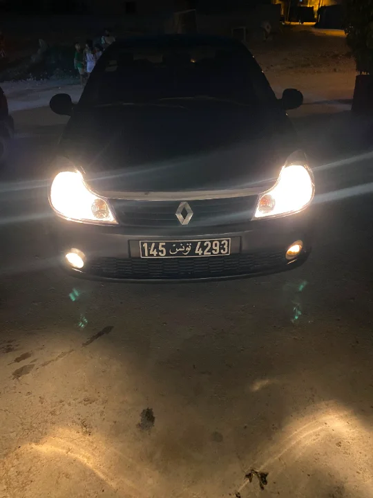 Renault Symbol - Photo 9