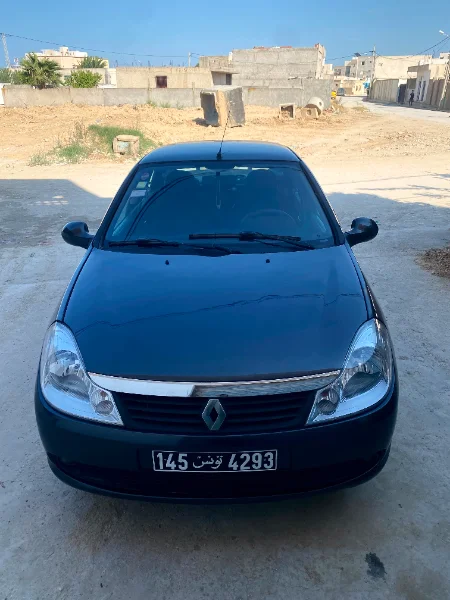 Renault Symbol 2010 Essence