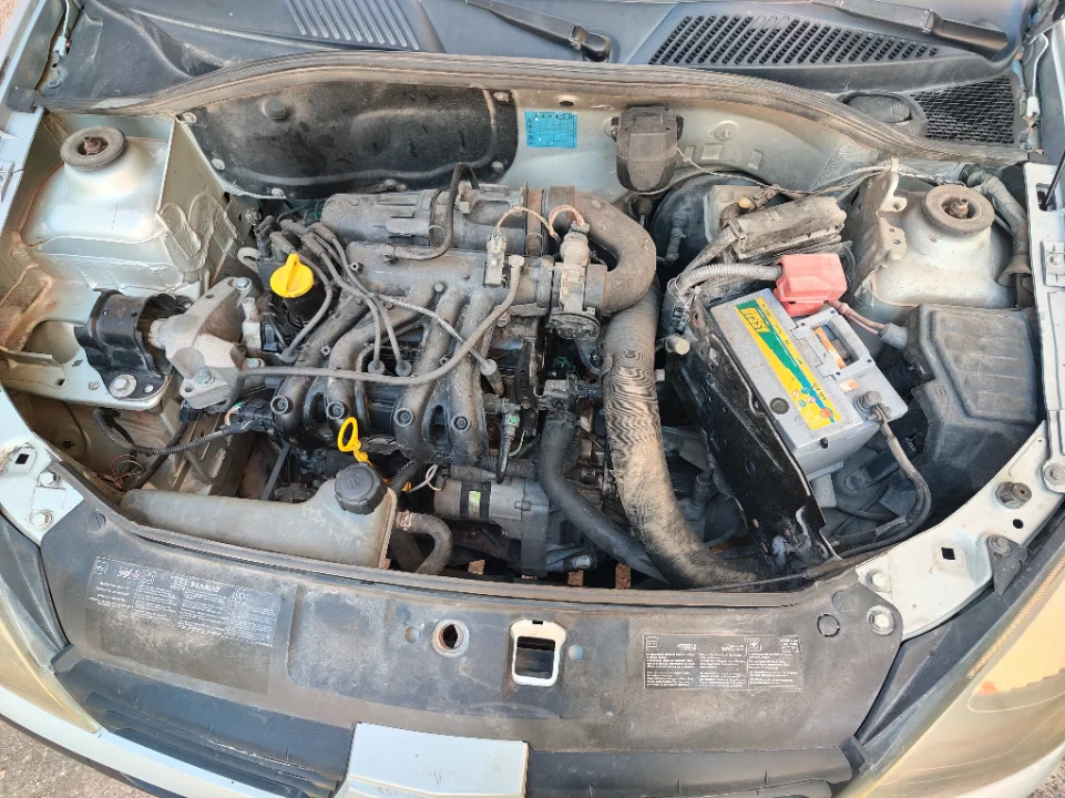 Renault Clio - Photo 2