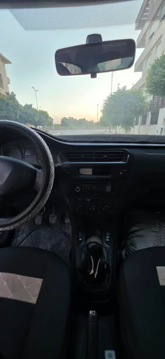 Peugeot 301 - Photo 2